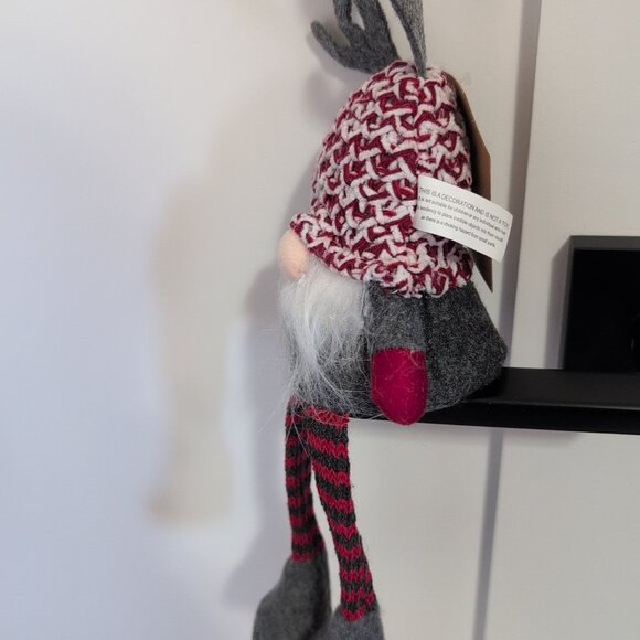 Christmas Gnome Shelf Sitter Holiday Decor 11" Long New With Tags - Picture 2 of 5